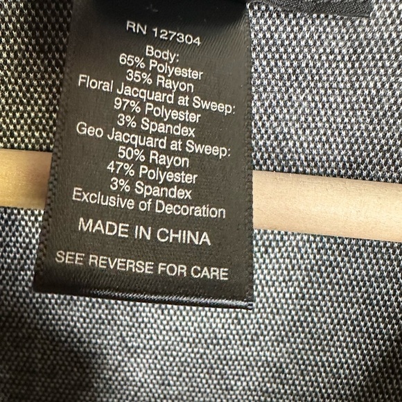 Ali Miles Women’s Gray Black and White Cowl Neck Shirt Size XL - Picture 5 of 7